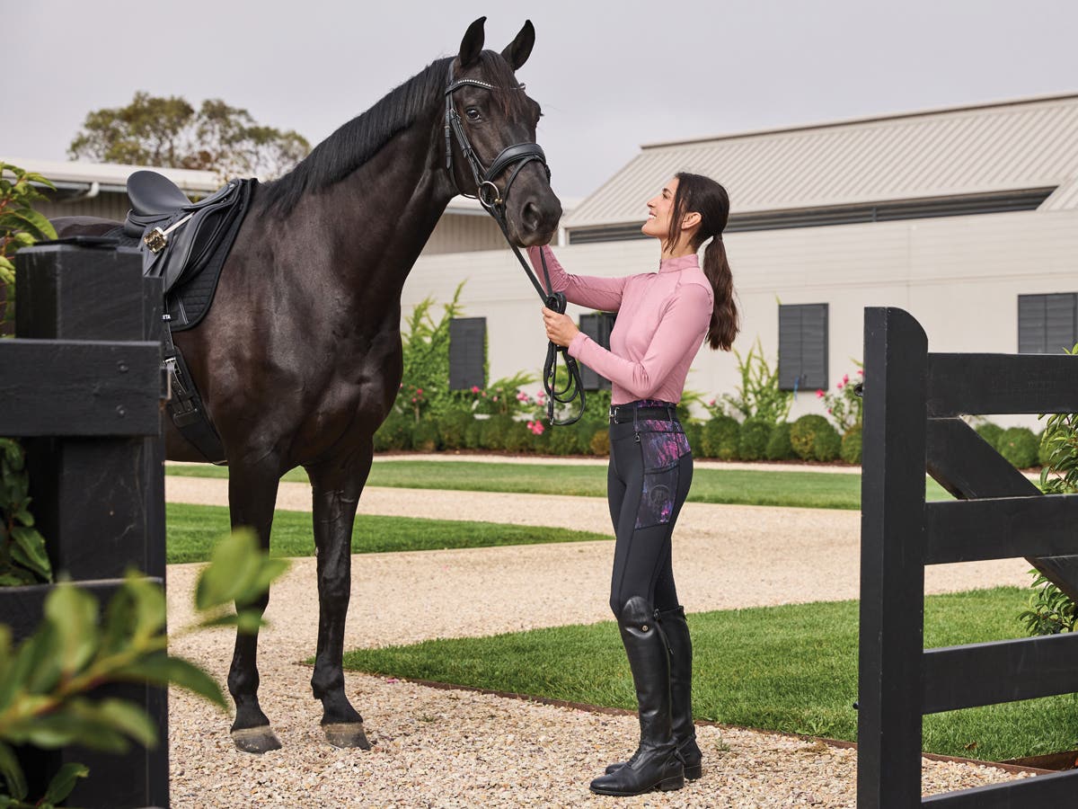 Introducing the new Dublin Form Riding Tights